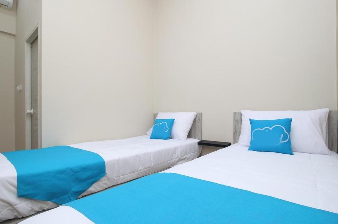 Cozrooms Near Mrt, Plaza Indonesia, And Grand Indonesia ジャカルタ エクステリア 写真
