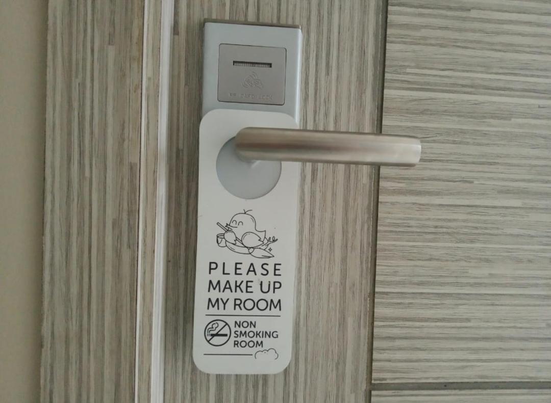 Cozrooms Near Mrt, Plaza Indonesia, And Grand Indonesia ジャカルタ エクステリア 写真