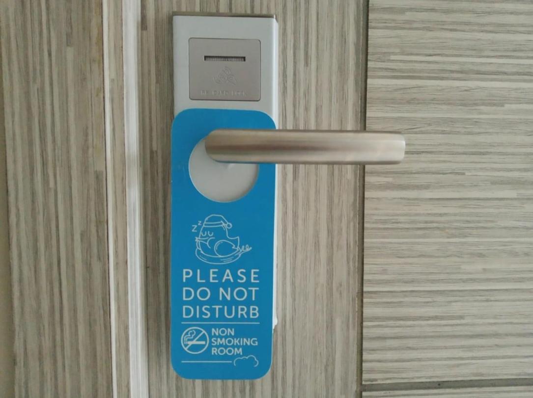 Cozrooms Near Mrt, Plaza Indonesia, And Grand Indonesia ジャカルタ エクステリア 写真